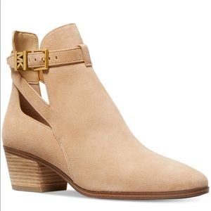 Michael kors Wilkes bootie suede ❤️❤️❤️